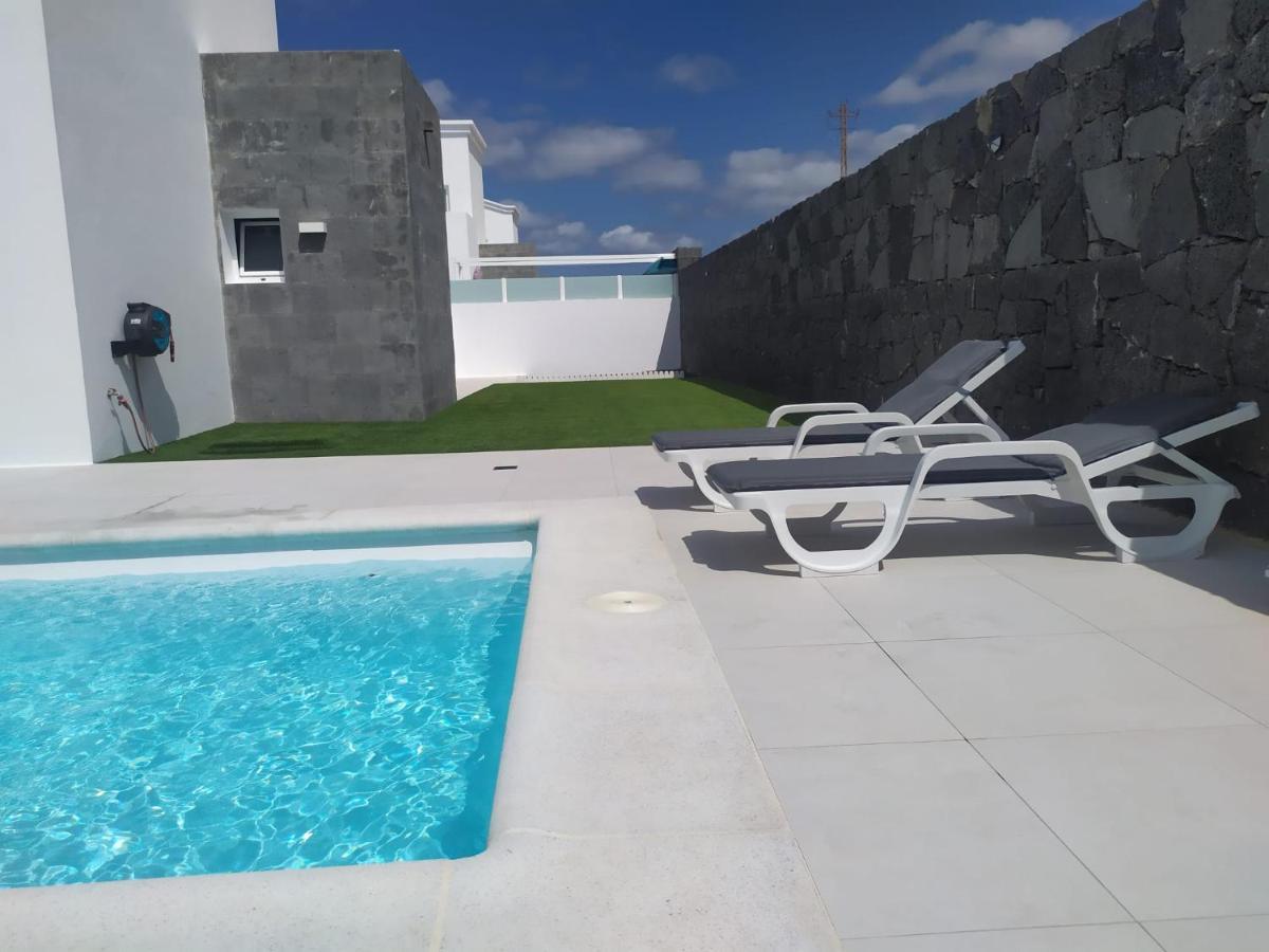 Villa Trafalgar, Magnifica Casa En La Costa Ideal Para Familias Que Buscan Tranquilidad Playa Blanca  Exterior photo