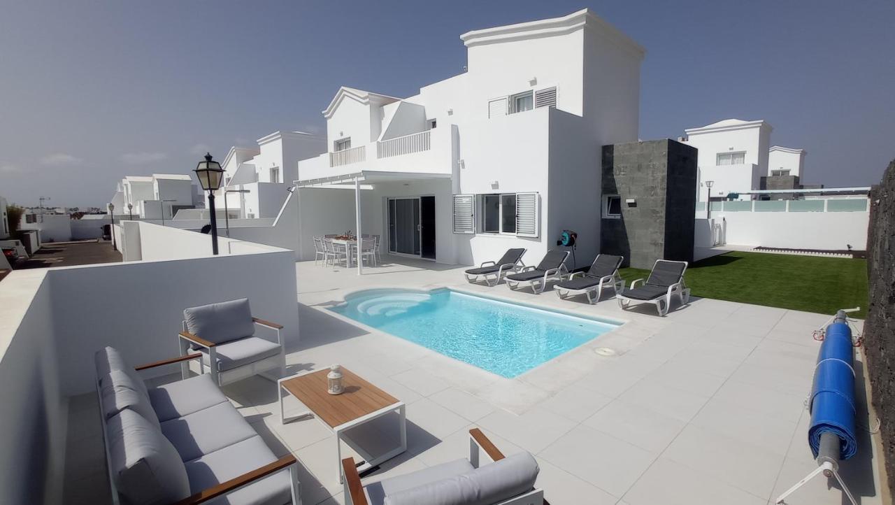 Villa Trafalgar, Magnifica Casa En La Costa Ideal Para Familias Que Buscan Tranquilidad Playa Blanca  Exterior photo