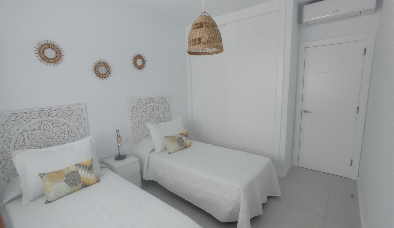 Villa Trafalgar, Magnifica Casa En La Costa Ideal Para Familias Que Buscan Tranquilidad Playa Blanca  Exterior photo